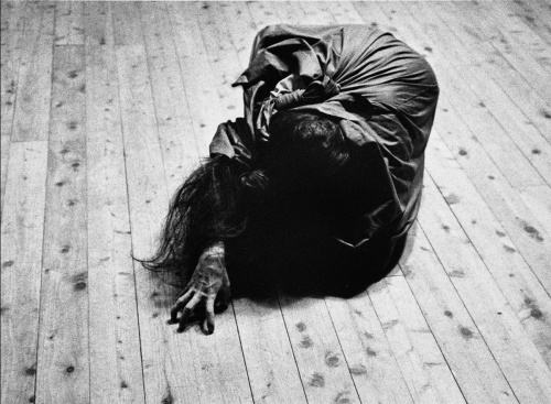 Tatsumi Hijikata – Furoshiki and Dog — courtesy of the venue